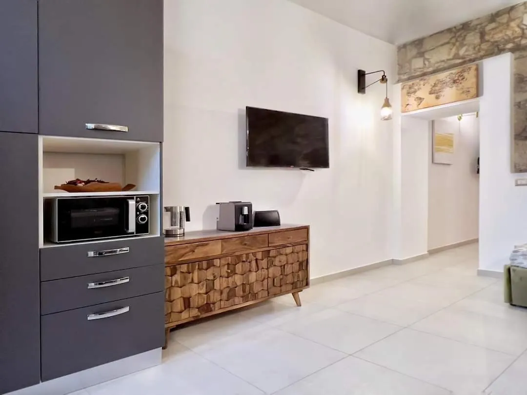 Dimora Diaz 23A Apartment Syracuse